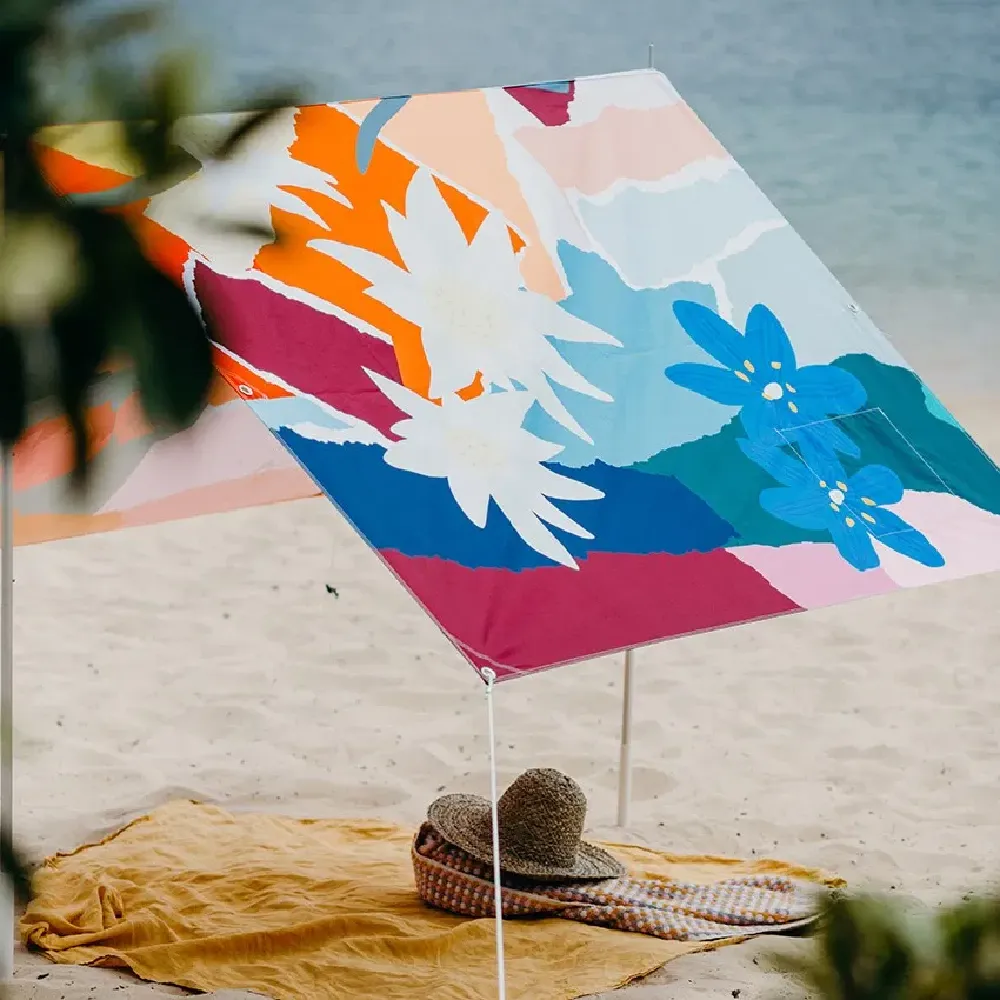 Basil Bangs Beach Tent