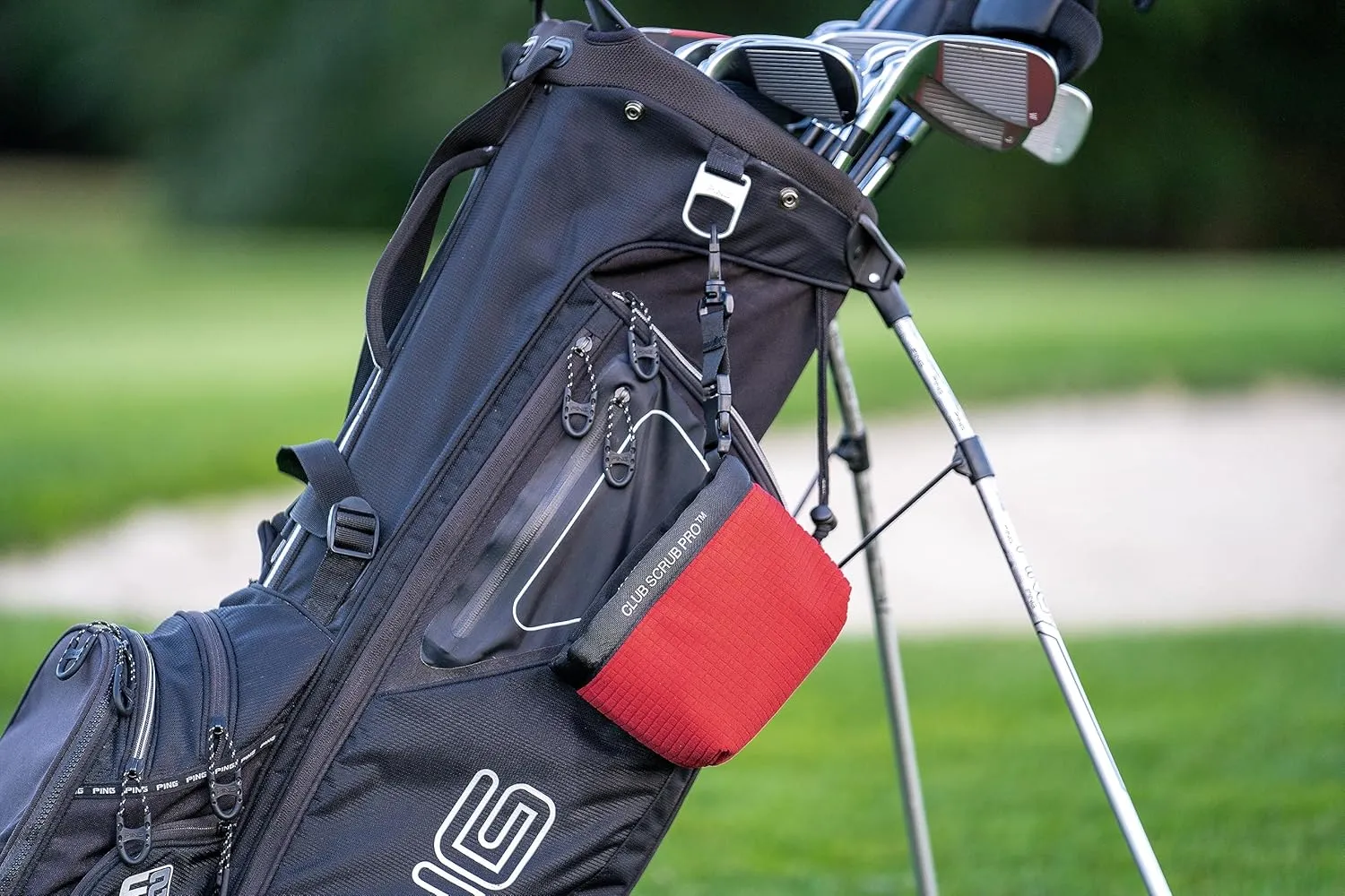 Golf Club and Golf Ball Cleaning Bag, Waterproof Clean Face Technology Liner, Detachable Clip, Machine Washable, Cleans Club Grooves, Dry Exterior (Neoprene or Microfiber Option Available)