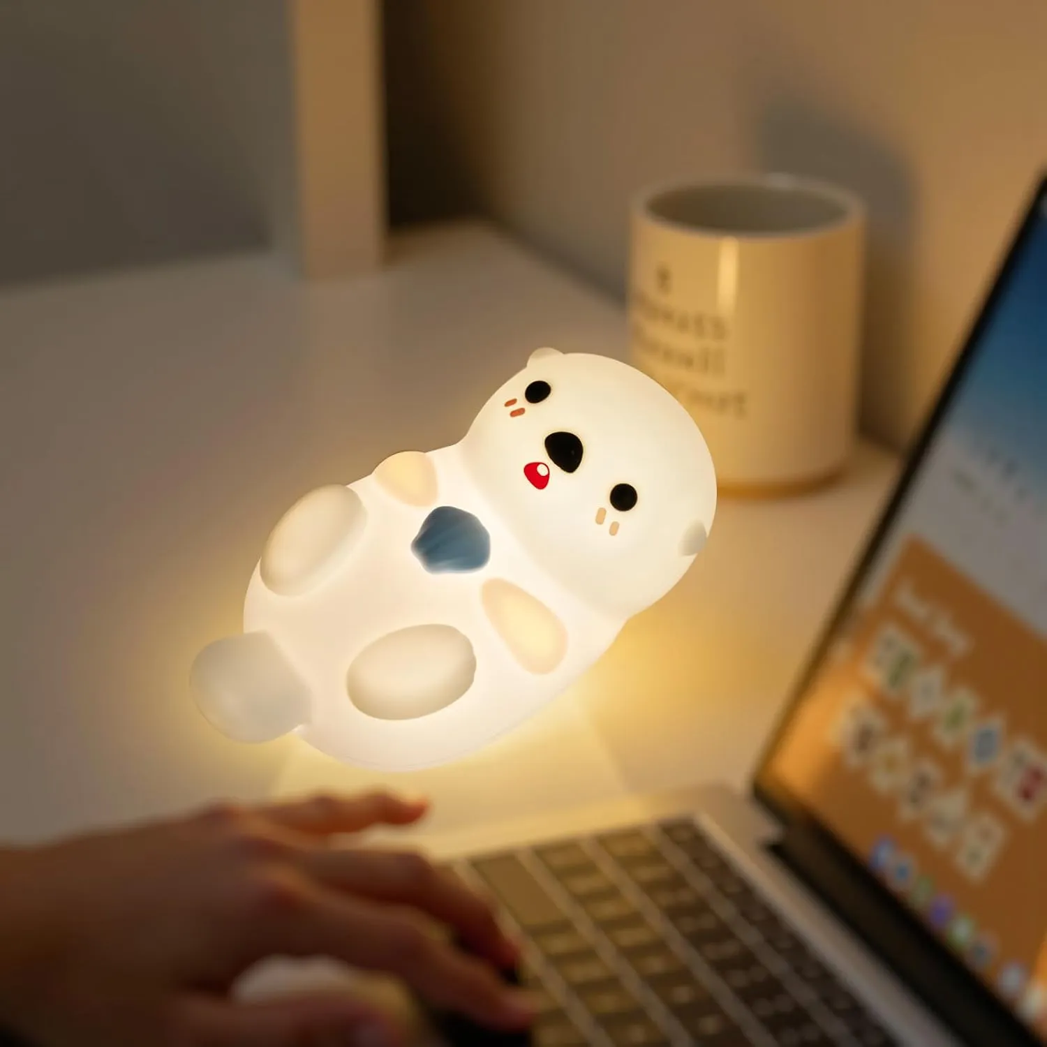 Huggwaii Otter Night Light for Kids – Cute Silicone Squishy Kids Night Light, Dimmable & Rechargeable LED Otter Lamp, 1200mAh Battery, Soft Nursery Nightlight for Toddler Room Decor & Gifts