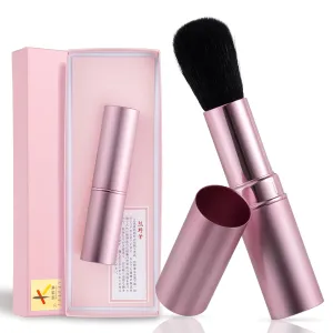 Kumano Fude Capped Portable Blush Brush – Handmade in Japan Since 1975 – Ultra-Soft Goat Hair – Compact 5" Pink Makeup Brush – Ideal for Travel & Gifting
