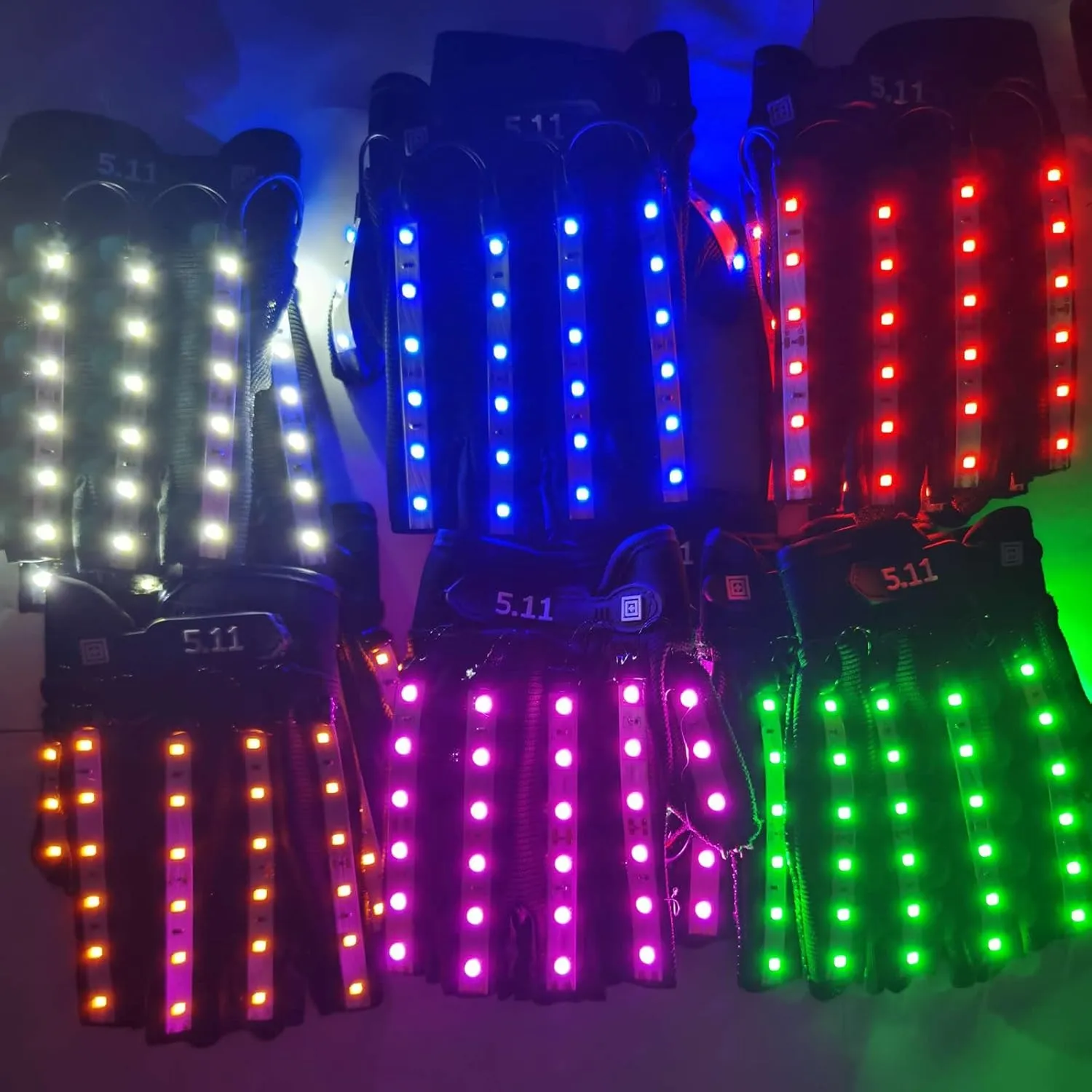 LED Flashlight Gloves Bright Torch High Lumens Atmosphere Lights for Party Halloween Cosplay Gloves Concert Glowing Gloves Hands (Colourful light)