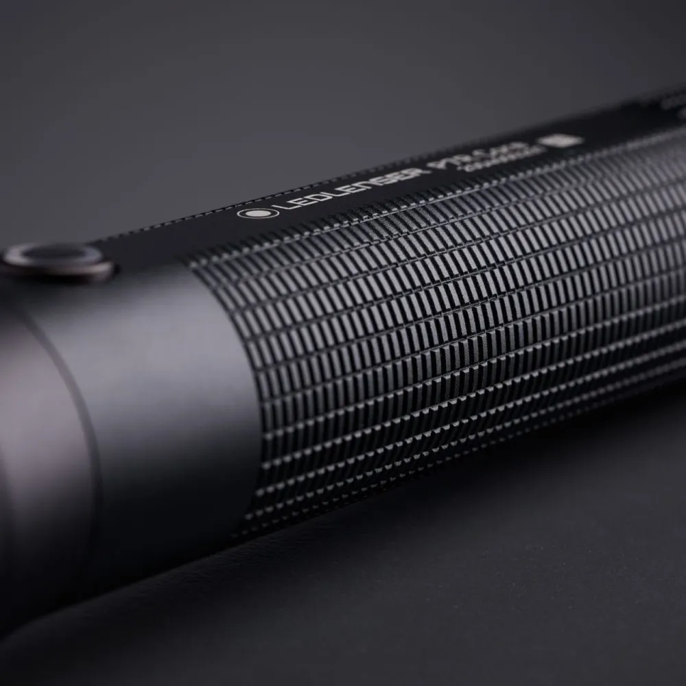 Ledlenser P7R Core