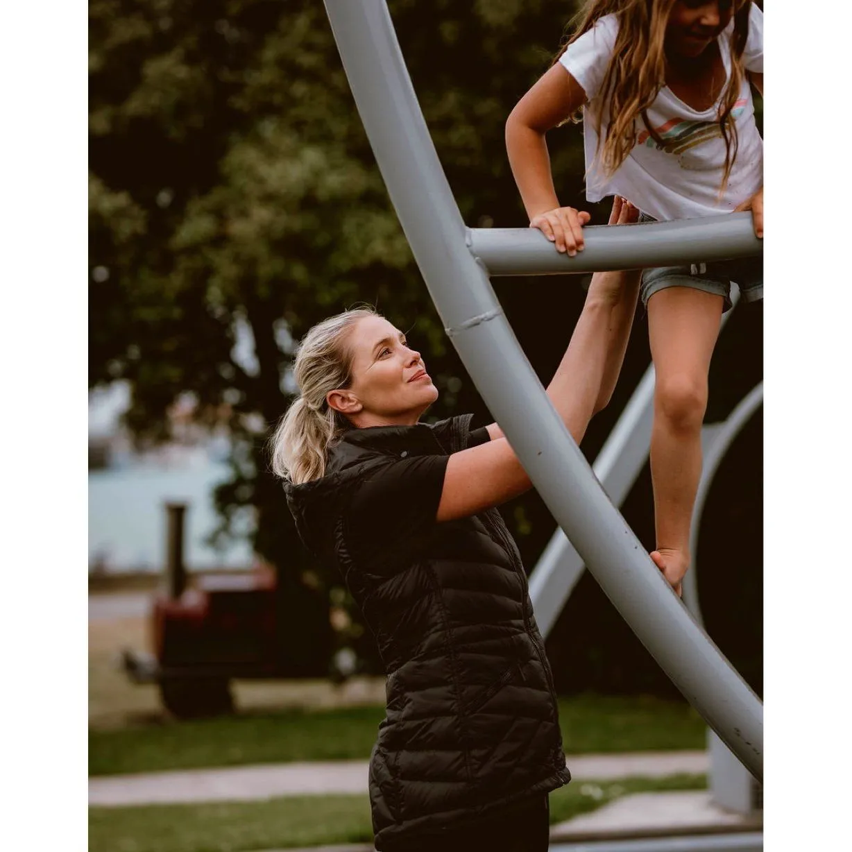 Moke Mary Claire Vest