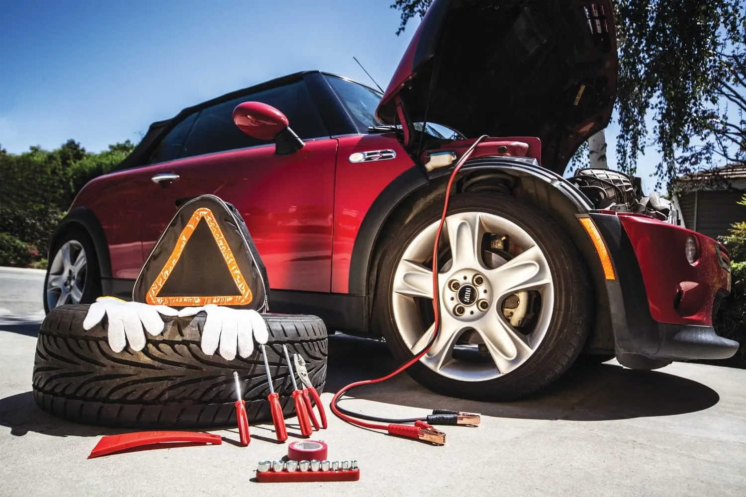 PICNIC TIME NCAA Roadside Emergency Car Kit - Auto Vehicle Safety Road Side Assistance with Jumper Cables and Car Tool Kit